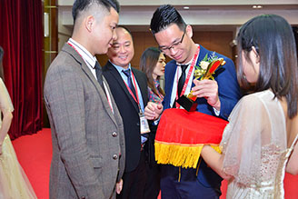 華江置業(yè)集團(tuán)頒獎會廣州照片相冊直播拍攝